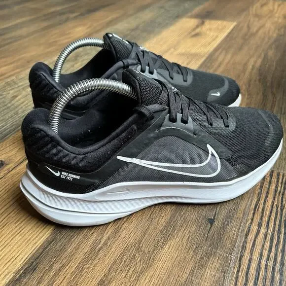 Nike Winflo 8 Black White Running Shoes Womens Size 8.5 DD9291-001 Lightweight - Picture 3 of 9